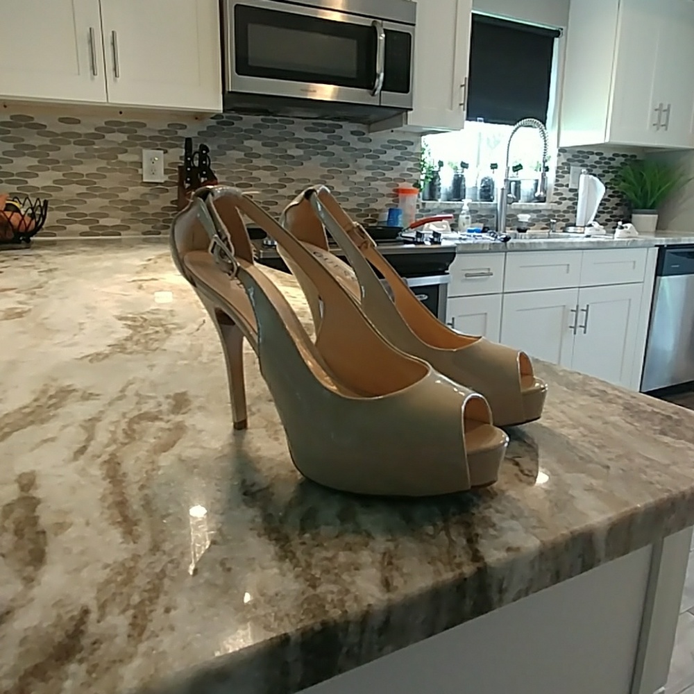 Guess heels